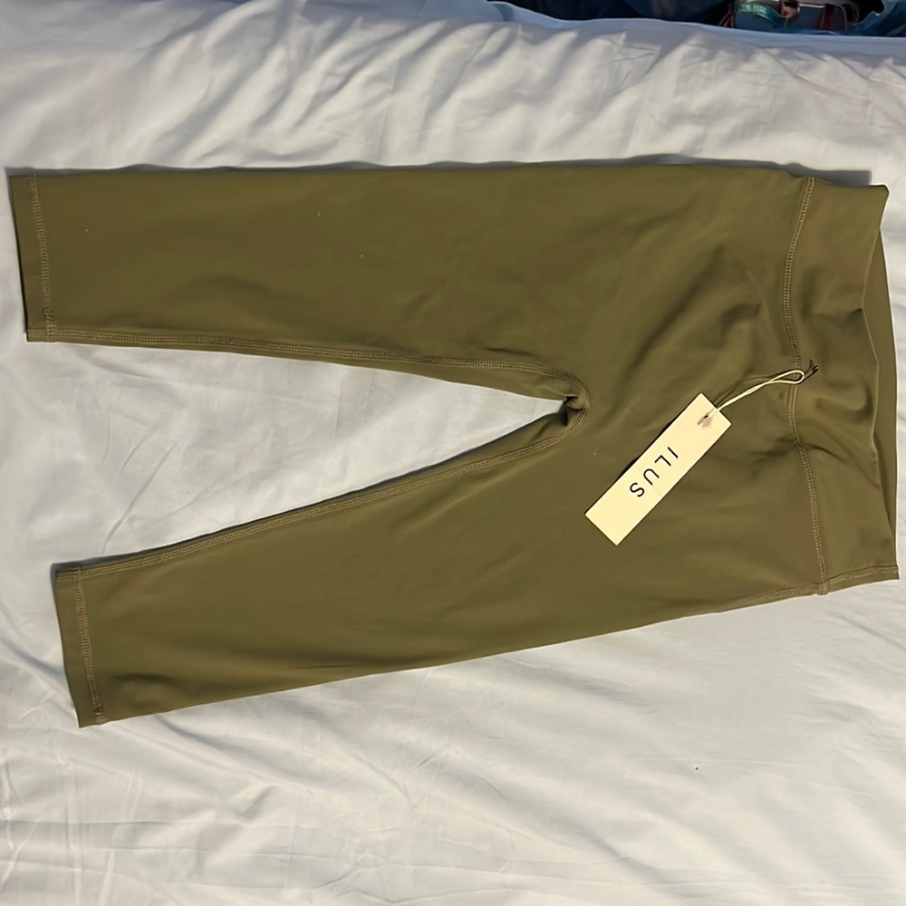 ILUS LABEL KIDS LEGGING (olive green)
